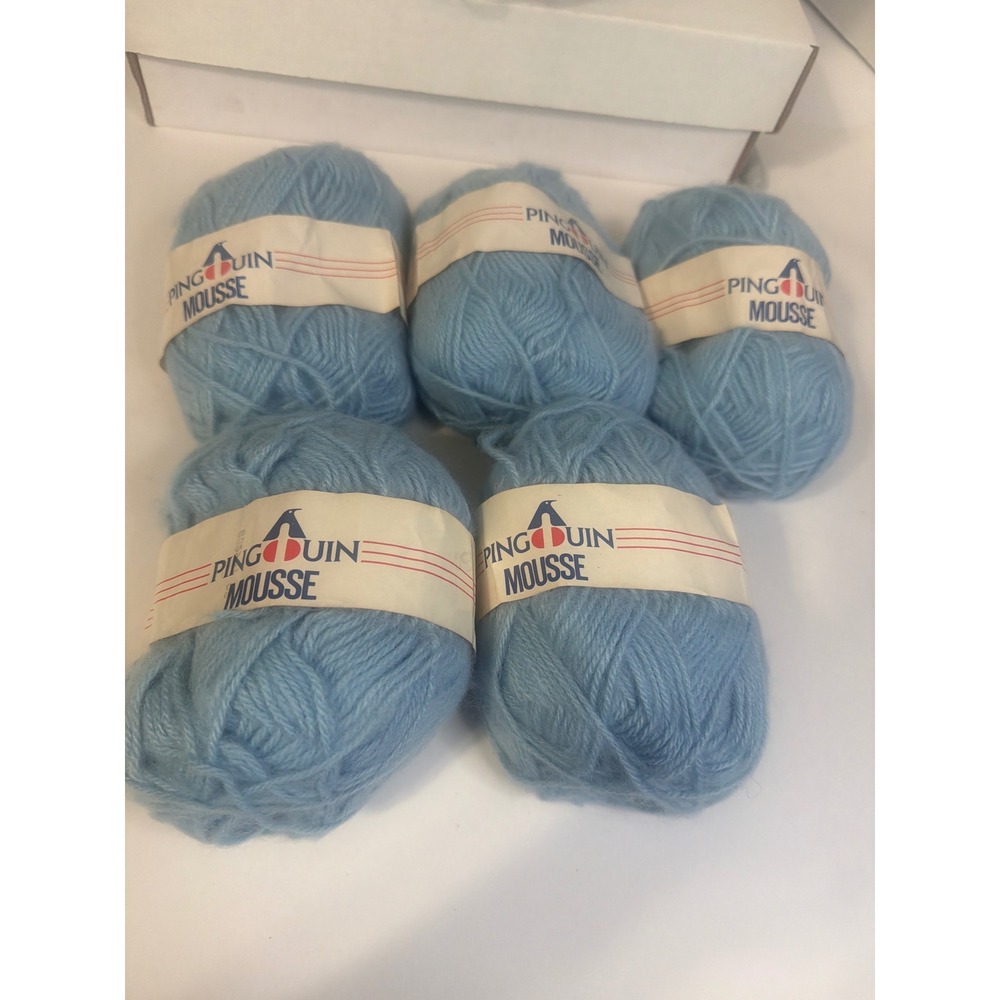 Pingouin Mousse Yarn Light Blue Color 08 Lot of 5 Skeins 100% Acrylic 250g Total